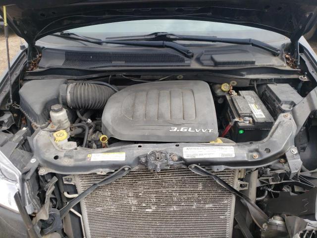 2A4RR8DG4BR690082 - 2011 CHRYSLER TOWN & COU TOURING L BLACK photo 7