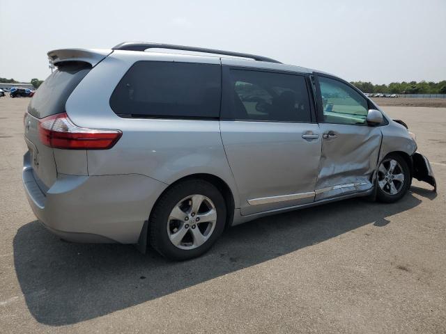 5TDKK3DCXGS735567 - 2016 TOYOTA SIENNA LE SILVER photo 3