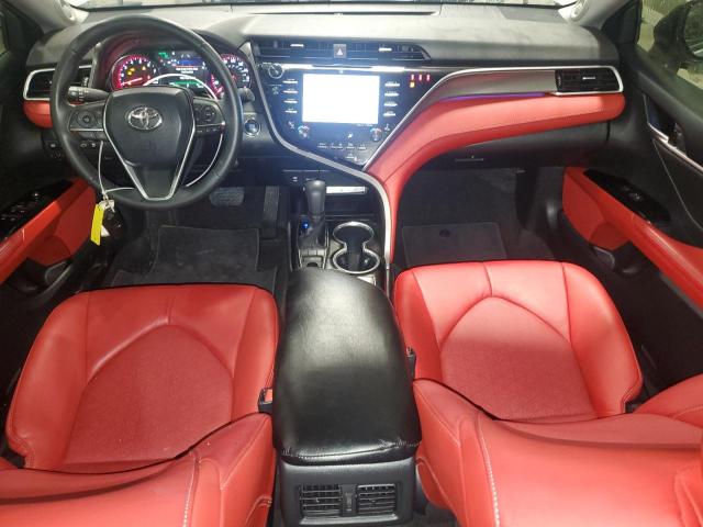 4T1BZ1HK3JU013471 - 2018 TOYOTA CAMRY XSE SILVER photo 8