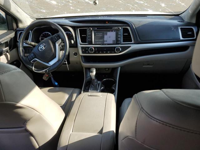 5TDJKRFH6GS278716 - 2016 TOYOTA HIGHLANDER XLE თეთრი ფოტო 8