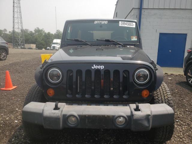 1J4GA59137L169243 - 2007 JEEP WRANGLER SAHARA BLACK photo 5