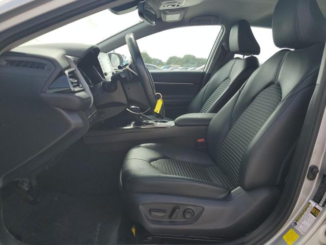 4T1T11AK1NU038087 - 2022 TOYOTA CAMRY SE Күміс фото 7