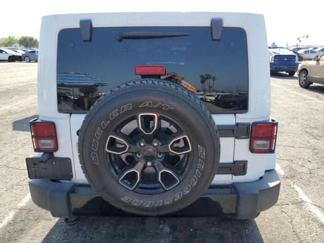 1C4HJWEG9JL819825 - 2018 JEEP WRANGLER U SAHARA 白色 照片 6