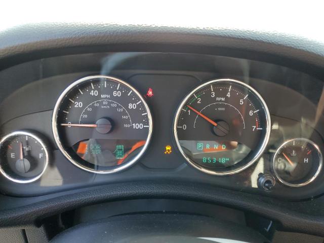 1C4HJWEG9JL819825 - 2018 JEEP WRANGLER U SAHARA 白色 照片 9