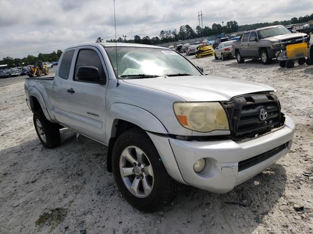 5TETU62N55Z117500 - 2005 TOYOTA TACOMA PRERUNNER ACCESS CAB SILVER photo 4