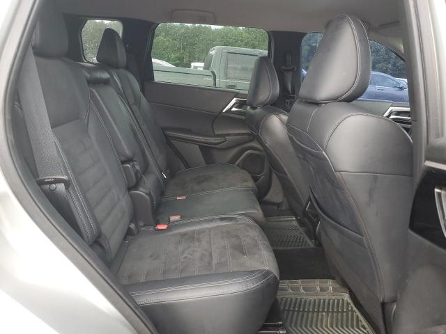 JA4J3UA84NZ032857 - 2022 MITSUBISHI OUTLANDER SE SILVER photo 11