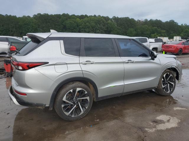 JA4J3UA84NZ032857 - 2022 MITSUBISHI OUTLANDER SE SILVER photo 3