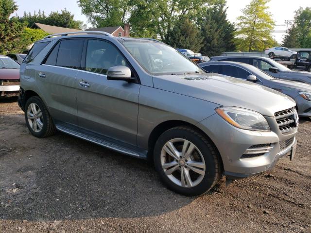 4JGDA5HB8DA217986 - 2013 MERCEDES-BENZ ML 350 4MATIC SILVER photo 4