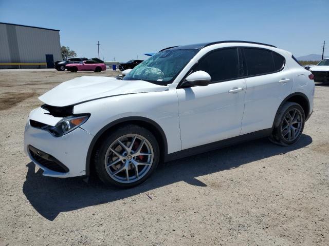 ZASPAKBN5K7C30246 - 2019 ALFA ROMEO STELVIO TI WHITE photo 1