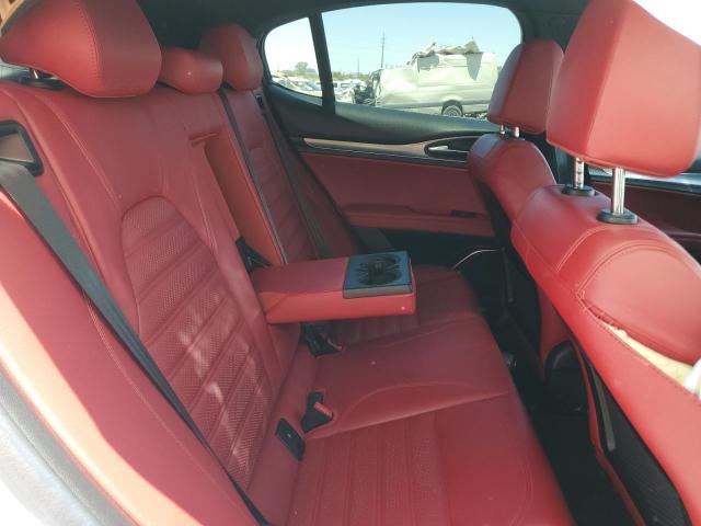 ZASPAKBN5K7C30246 - 2019 ALFA ROMEO STELVIO TI WHITE photo 11