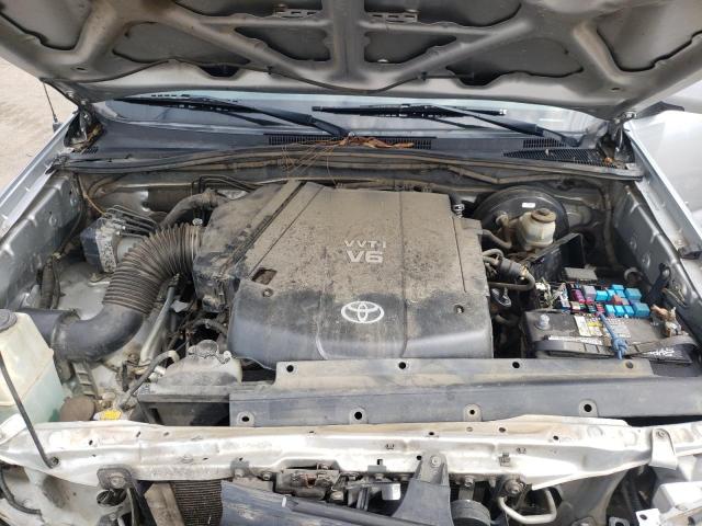 5TFJU4GN4BX006072 - 2011 TOYOTA TACOMA DOUBLE CAB PRERUNNER SILVER photo 11