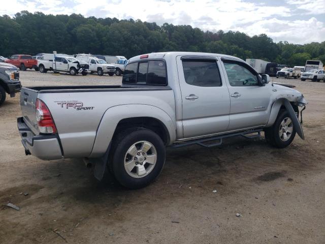 5TFJU4GN4BX006072 - 2011 TOYOTA TACOMA DOUBLE CAB PRERUNNER SILVER photo 3