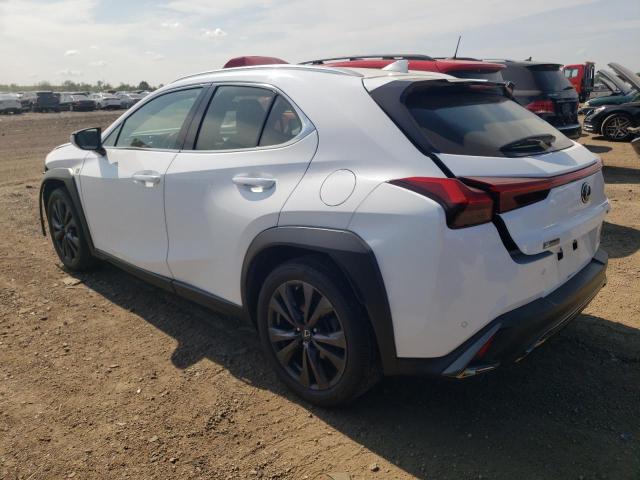 JTHY3JBH6K2010573 - 2019 LEXUS UX 200 WHITE photo 2