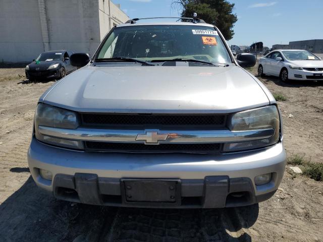 1GNET16S756142451 - 2005 CHEVROLET TRAILBLAZE EXT LS SILVER photo 5