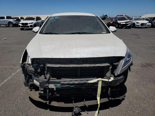 KMHE24L14GA034518 - 2016 HYUNDAI SONATA HYBRID WHITE photo 5