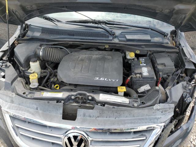 2V4RW3DG4BR670390 - 2011 VOLKSWAGEN ROUTAN SE CHARCOAL photo 12