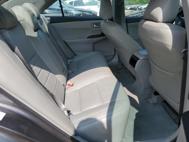 4T1BF1FKXHU353027 - 2017 TOYOTA CAMRY LE 灰色 照片 10