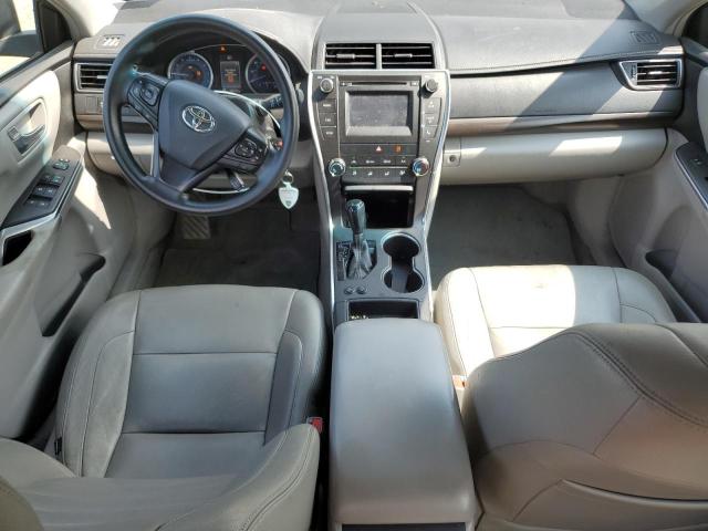 4T1BF1FKXHU353027 - 2017 TOYOTA CAMRY LE 灰色 照片 8