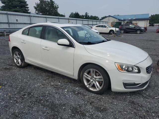 YV1612TK2F1334561 - 2015 VOLVO S60 PREMIER WHITE photo 4