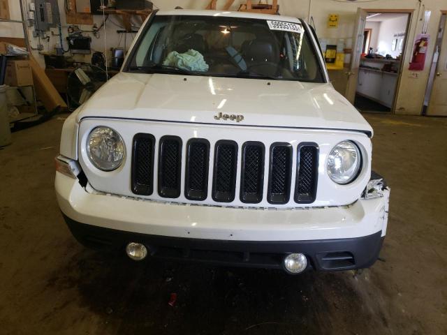 1C4NJRFB3FD143395 - 2015 JEEP PATRIOT LATITUDE WHITE photo 5