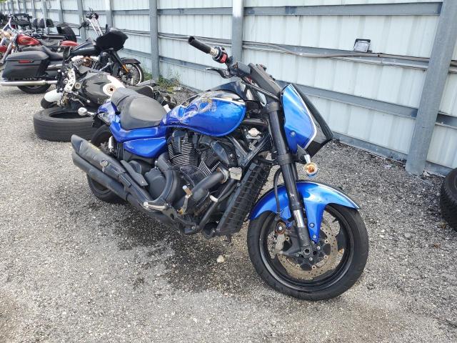 JS1VY53A9H2100351 - 2017 SUZUKI VZR1800 BLUE photo 1