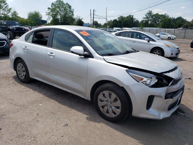 3KPA24AB0KE182587 - 2019 KIA RIO S SILVER photo 4