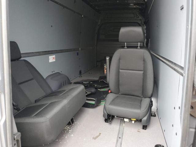 W1Y4KDHY0RP705670 - 2024 MERCEDES-BENZ SPRINTER 2500 GRAY photo 11