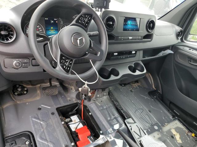 W1Y4KDHY0RP705670 - 2024 MERCEDES-BENZ SPRINTER 2500 GRAY photo 8