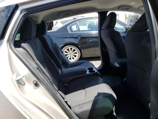 JTDKARFP4K3111425 - 2019 TOYOTA PRIUS PRIM SILVER photo 10