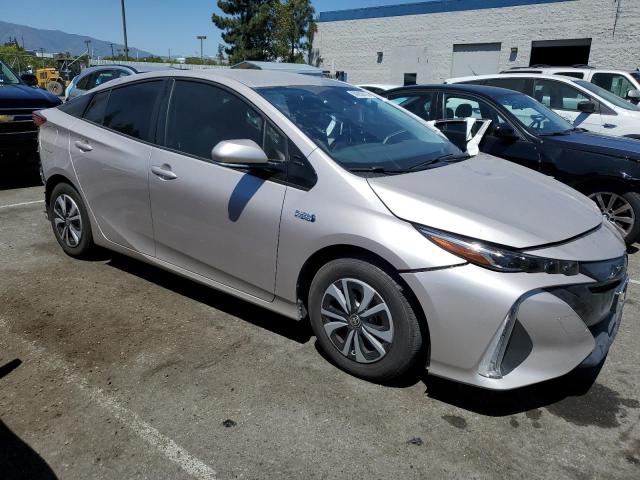 JTDKARFP4K3111425 - 2019 TOYOTA PRIUS PRIM SILVER photo 4