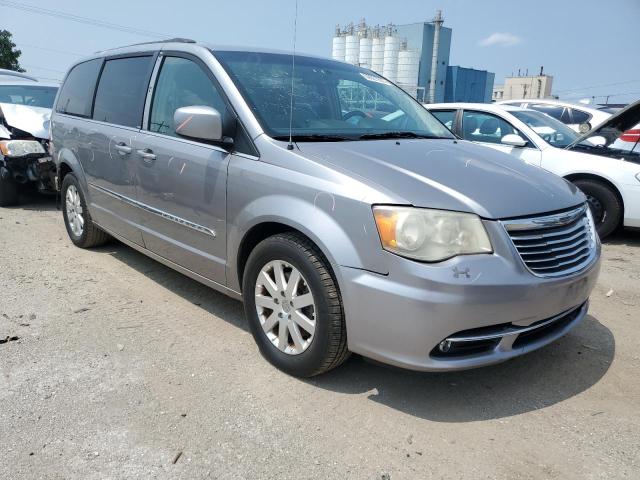 2C4RC1BG4DR621316 - 2013 CHRYSLER TOWN & COU TOURING SILVER photo 4