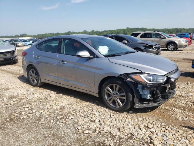 5NPD84LF4HH073081 - 2017 HYUNDAI ELANTRA SE SILVER photo 4