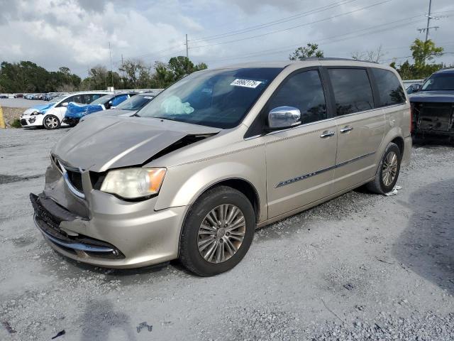 2013 CHRYSLER TOWN & COU TOURING L, null