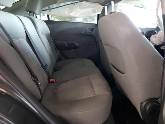 1G1JB5SH6J4112805 - 2018 CHEVROLET SONIC LS GRAY photo 10