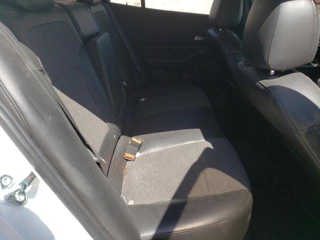 1G11C5SL1FF188896 - 2015 CHEVROLET MALIBU 1LT 白色 照片 10