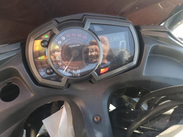 JKAEXEJ10HDA01446 - 2017 KAWASAKI EX650 J შავი ფოტო 7