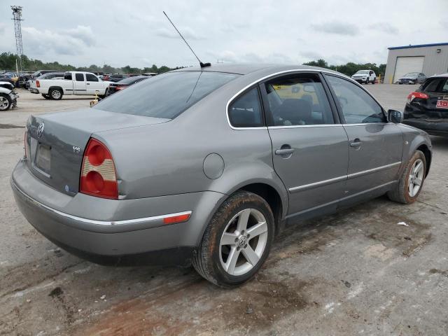 WVWRH63BX4P147813 - 2004 VOLKSWAGEN PASSAT GLX Gümüş foto 3