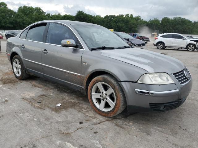 WVWRH63BX4P147813 - 2004 VOLKSWAGEN PASSAT GLX Gümüş foto 4