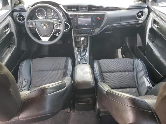 5YFBURHE5JP779923 - 2018 TOYOTA COROLLA L Ақ фото 8