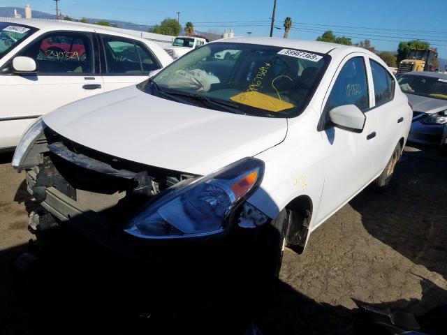 3N1CN7AP4GL818415 - 2016 NISSAN VERSA S  photo 2