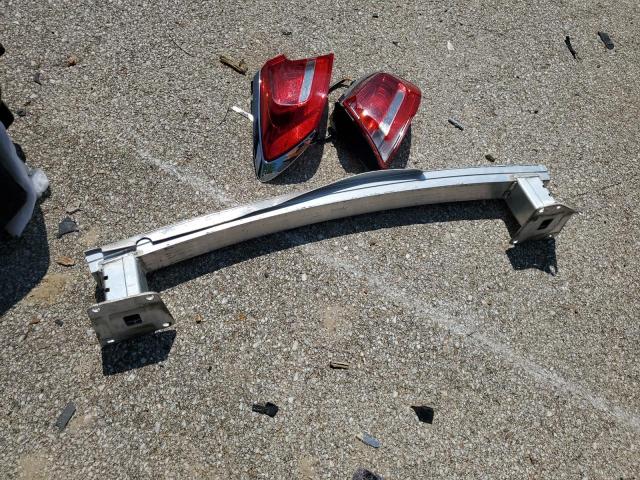 1G4ZP5SS4JU114944 - 2018 BUICK LACROSSE ESSENCE WHITE photo 12