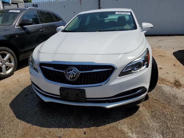 1G4ZP5SS4JU114944 - 2018 BUICK LACROSSE ESSENCE WHITE photo 5