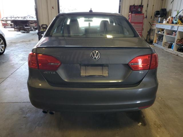 3VW3L7AJXCM089806 - 2012 VOLKSWAGEN JETTA TDI GRAY photo 6