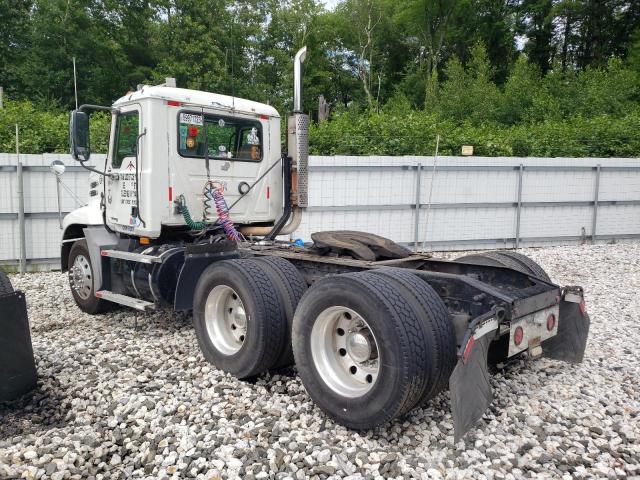 1M1AE06Y43W014925 - 2003 MACK 600 CX600 WHITE photo 3