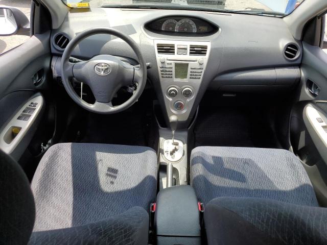 JTDBT923174000278 - 2007 TOYOTA YARIS SILVER photo 8