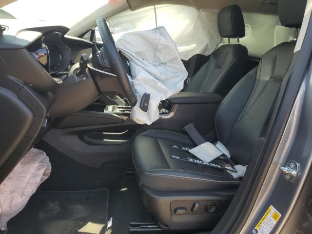 LRBFZNR4XND049448 - 2022 BUICK ENVISION ESSENCE رمادي صورة 7