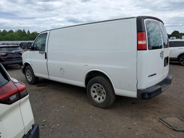 1GCUGADX8A1149682 - 2010 CHEVROLET EXPRESS G1 WHITE photo 2