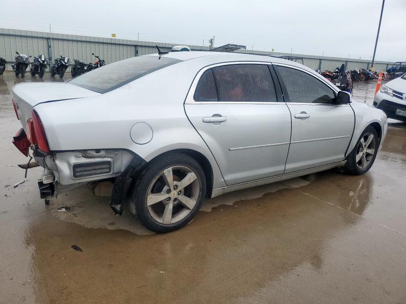 1G1ZC5E12BF249826 - 2011 CHEVROLET MALIBU 1LT 银色 照片 3