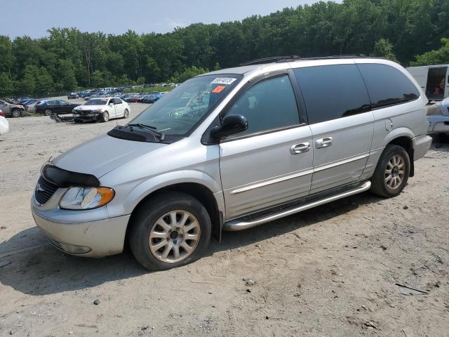 2C4GP54L22R685137 - 2002 CHRYSLER TOWN & COU LXI SILVER photo 1