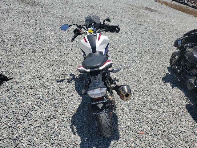 WB30G4308NRA37452 - 2022 BMW G310 R WHITE photo 4